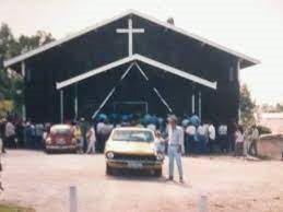 Igreja de madeira, construída em 1952