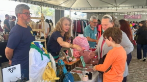 Feira da Pastoral do Empreendedor reúne talentos e fortalece negócios em Curitiba